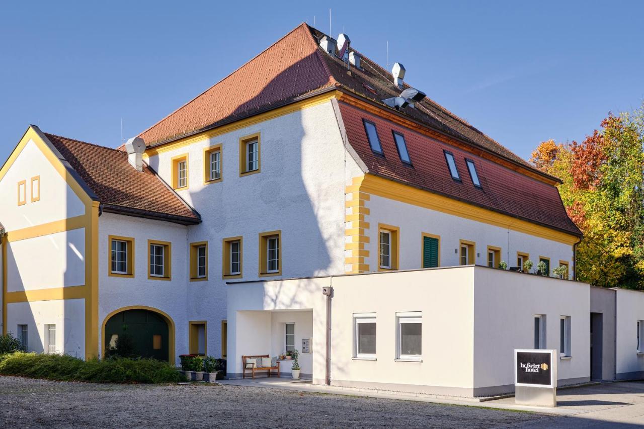 Hofwirthotel Sankt Martin im Innkreis ภายนอก รูปภาพ